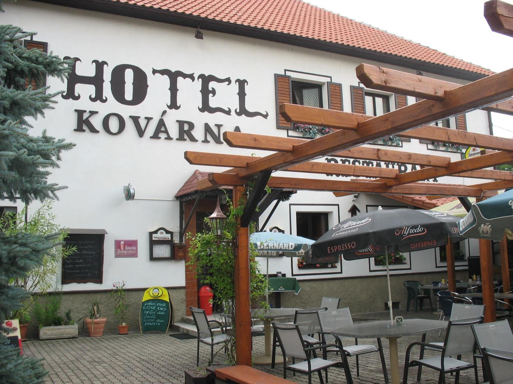 Hotel Kovarna Decin Eksteriør billede
