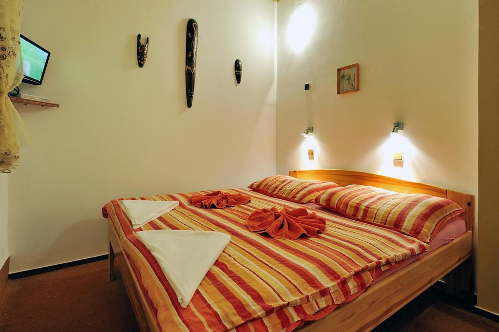 Hotel Kovarna Decin Eksteriør billede