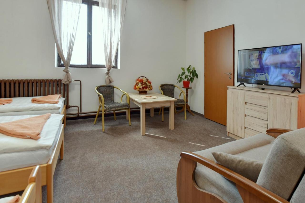 Hotel Kovarna Decin Eksteriør billede
